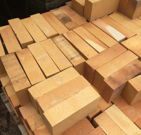 GẠCH CHỊU NHIỆT CHỊU LỬA ĐANG LÀ XU HƯỚNG CỦA THỊ TRƯỜNG